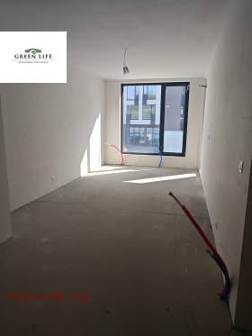Продава 2-СТАЕН град София, Дружба 2 172 800 € 337 967.42 лв.