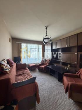 Продава 2-СТАЕН град София, Надежда 4 119 900 € 234 504.02 лв.