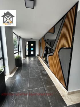 Продава 2-СТАЕН град София, Дружба 2 244 800 € 478 787.18 лв.