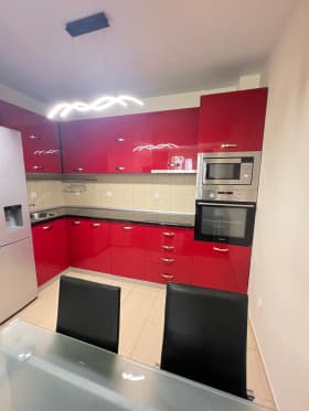 Продава 2-СТАЕН град София, Красна поляна 3 190 000 € 371 607.70 лв.