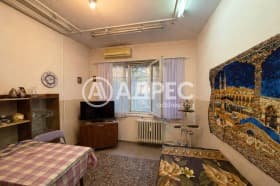 Продава 2-СТАЕН град София, Център 245 000 € 479 178.35 лв.