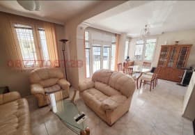 Продава 4-СТАЕН град София, Редута 364 956 € 713 791.89 лв.