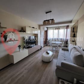 Продава 3-СТАЕН град София, Лагера 450 000 € 880 123.50 лв.