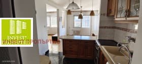 Продава 3-СТАЕН град София, Лагера 310 000 € 606 307.30 лв.