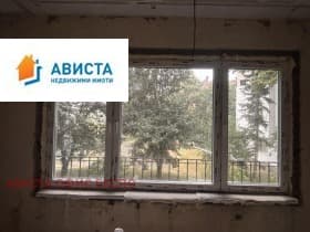 Продава 3-СТАЕН град София, Красно село 278 000 € 543 720.74 лв.