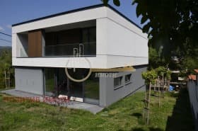 Продава КЪЩА град София, Княжево 590 000 € 1 153 939.70 лв.