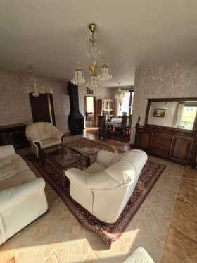 Продава КЪЩА град София, с. Герман 494 990 € 968 116.29 лв.