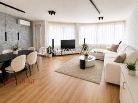 Продава 2-СТАЕН град София, Витоша 319 000 € 623 909.77 лв.