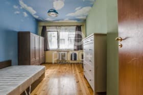 Продава 3-СТАЕН град София, Оборище 330 000 € 645 423.90 лв.