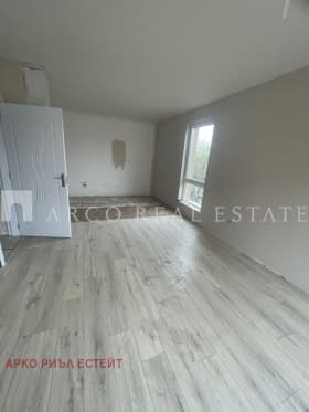 Продава 2-СТАЕН град София, Разсадника 229 500 € 448 862.99 лв.