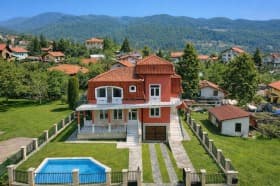 Продава КЪЩА град София, гр. Нови Искър 570 000 € 1 114 823.10 лв. Цената е без ДДС