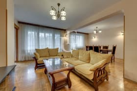 Продава 4-СТАЕН град София, Изгрев 479 000 € 936 842.57 лв.