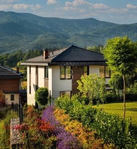 Продава КЪЩА град София, с. Владая 550 000 € 1 075 706.50 лв.