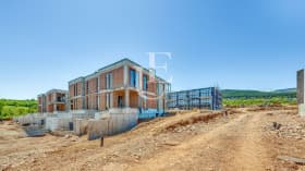 Продава КЪЩА град София, м-т Камбаните 990 000 € 1 936 271.70 лв. Цената е без ДДС