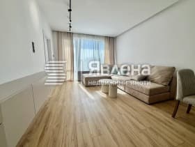 Продава 3-СТАЕН град София, Изток 450 000 € 880 123.50 лв.