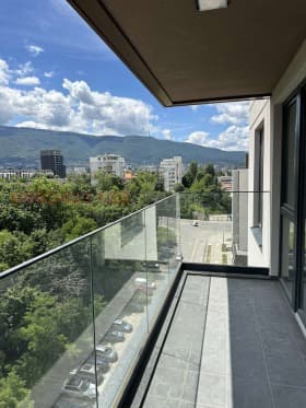Продава 4-СТАЕН град София, Красно село 504 000 € 985 738.32 лв.