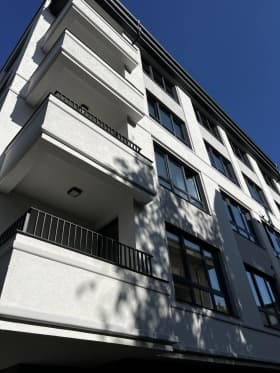 Продава 3-СТАЕН град София, Надежда 2 295 000 € 576 969.85 лв.