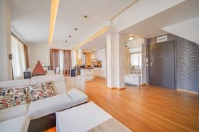 Продава 4-СТАЕН град София, Кръстова вада 581 700 € 1 137 706.31 лв.