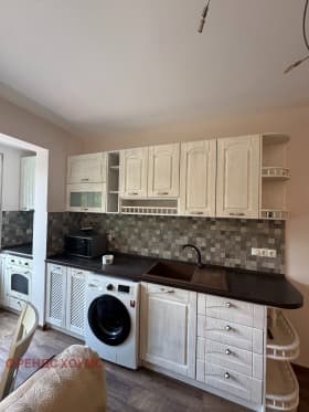 Продава 3-СТАЕН град София, Надежда 4 189 000 € 369 651.87 лв.