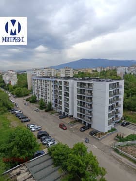 Продава 3-СТАЕН град София, Люлин 3 200 000 € 391 166.00 лв.