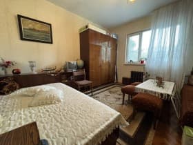Продава 3-СТАЕН град София, Захарна фабрика 186 000 € 363 784.38 лв.