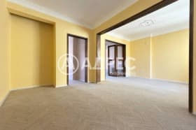 Продава 3-СТАЕН град София, Център 499 000 € 975 959.17 лв.