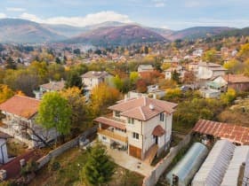 Продава КЪЩА град София, с. Бистрица 649 990 € 1 271 269.94 лв.