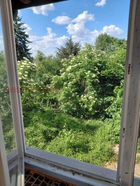 Продава КЪЩА град София, Бояна 588 000 € 1 150 028.04 лв.