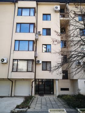 Продава 4-СТАЕН град София, Лозенец 972 000 € 1 901 066.76 лв.