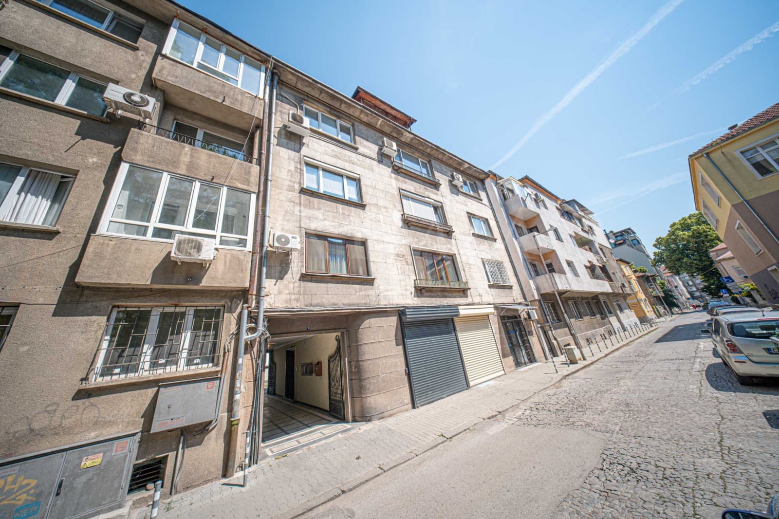 409 000 € 799 934.47 лв.,, Продава 2-СТАЕН, град София, Център