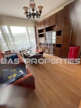 Продава 3-СТАЕН град София, Надежда 3 200 000 € 391 166.00 лв.