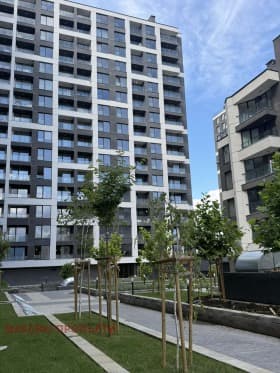Продава 2-СТАЕН град София, Сердика 136 000 € 265 992.88 лв.