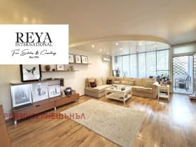 Продава МНОГОСТАЕН град София, Изток 790 000 € 1 545 105.70 лв.