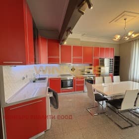 Продава 3-СТАЕН град София, Център 489 500 € 957 378.79 лв.