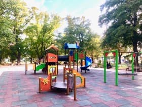 Продава 3-СТАЕН град София, Сухата река 179 400 € 350 875.90 лв. Цената е без ДДС