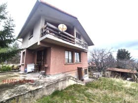 Продава КЪЩА град София, с. Мало Бучино 272 000 € 531 985.76 лв.