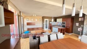 Продава 4-СТАЕН град София, Дружба 2 462 000 € 903 593.46 лв.