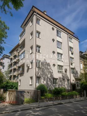 Продава 3-СТАЕН град София, Яворов 379 000 € 741 259.57 лв.