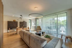 Продава 4-СТАЕН град София, Изгрев 1 070 000 € 2 092 738.10 лв.