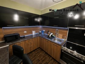 Продава 3-СТАЕН град София, Надежда 2 241 000 € 471 355.03 лв.