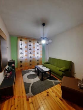 Продава 2-СТАЕН град София, Лозенец 217 350 € 425 099.65 лв.