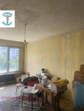 Продава 2-СТАЕН град София, Гоце Делчев 180 000 € 352 049.40 лв.