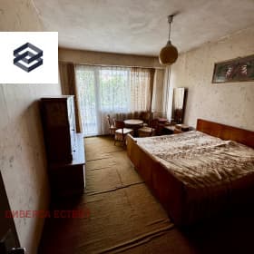 Продава 3-СТАЕН град София, Надежда 1 160 000 € 312 932.80 лв.