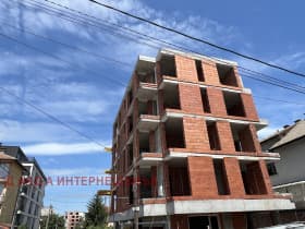 Продава 1-СТАЕН град София, Люлин 9 90 000 € 176 024.70 лв.
