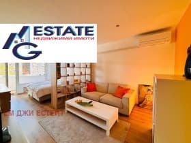 Продава 2-СТАЕН град София, Младост 4 215 000 € 420 503.45 лв.