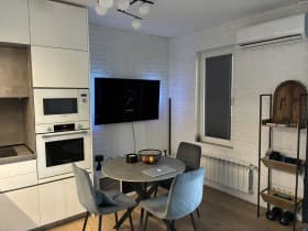 Продава 1-СТАЕН град София, Оборище 198 000 € 387 254.34 лв.