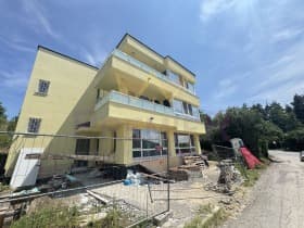 Продава КЪЩА град София, с. Бистрица 949 000 € 1 856 082.67 лв.