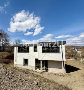 Продава КЪЩА град София, гр. Банкя 269 000 € 526 118.27 лв.