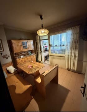 Продава 3-СТАЕН град София, Връбница 2 182 990 € 357 897.33 лв.