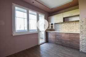 Продава 4-СТАЕН град София, Надежда 1 240 000 € 469 399.20 лв.